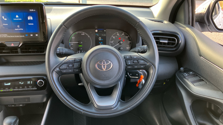 Toyota Yaris 1.5 Hybrid Icon 5dr CVT Hybrid Hatchback